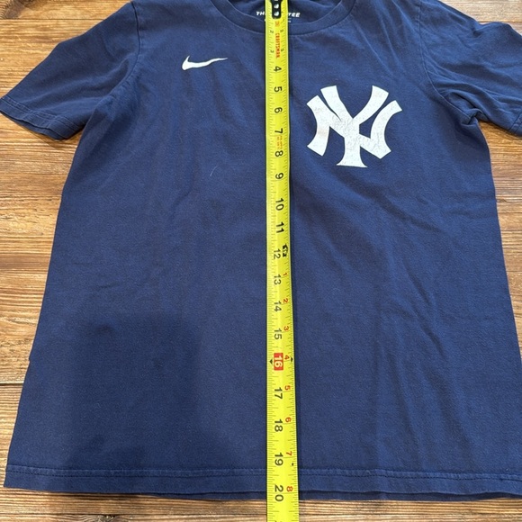 Nike‎ Gerrit Cole NY Yankees Kids T-Shirt Navy White Cole #45 Medium 10/12 EUC - Picture 4 of 5